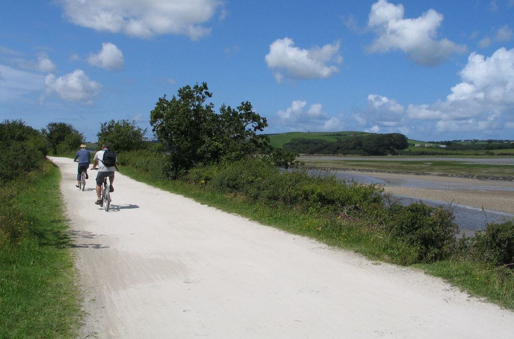 goss moor cycle trail